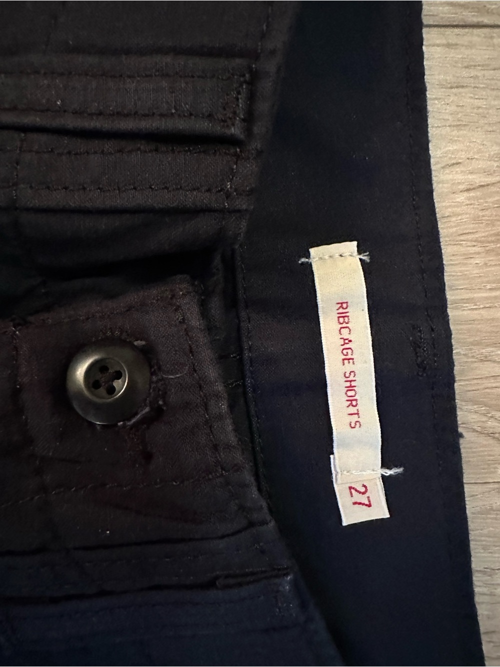 Levi's Women's Black High-Rise Utility Shorts -Ribcage - Picture 4 of 6